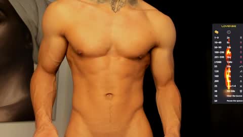 Snapshot of ethan_devis7 chatting on 04.23.26 Ethan - Independent model online show from 04.23.26
