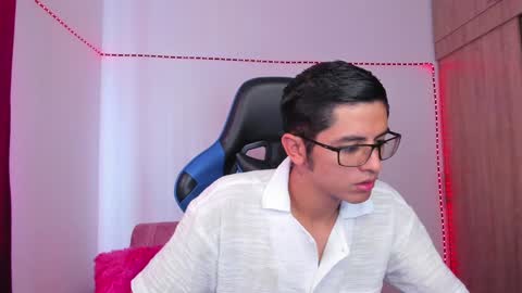 Snapshot of ethan_sai01 chatting on 12.08.24 ETHAN SAI online show from 12.08.24