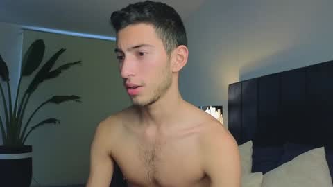 Snapshot of ethan_skiny_ chatting on 12.07.24 Joan online show from 12.07.24