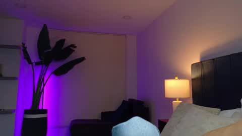 Joan online show from 03.02.26