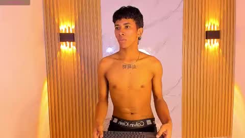 ethan_thouse online show from 11.04.25