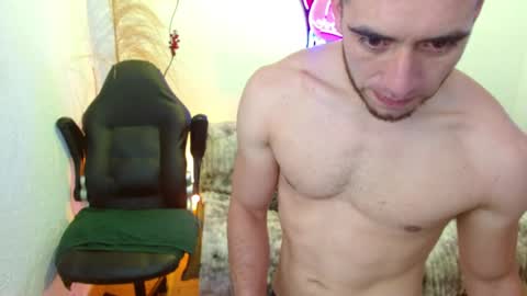 Snapshot of ethanblaze_ chatting on 11.07.25 ethanblaze_ online show from 11.07.25