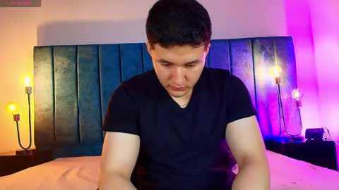Snapshot of ethanconnor_ chatting on 04.18.26 ethanconnor_ online show from 04.18.26