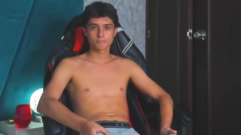 ethanlowell online show from 02.05.25