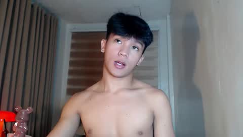 Rey online show from 04.11.26