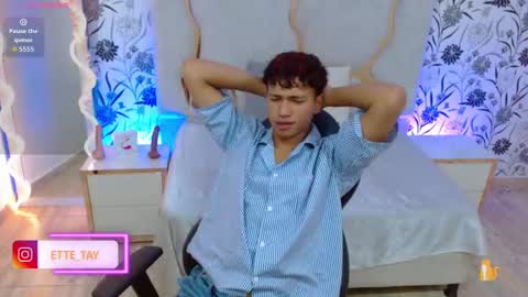 Snapshot of ette_tay chatting on 09.26.25 ette online show from 09.26.25