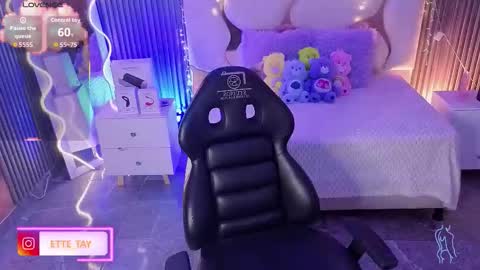 ette online show from 02.05.26