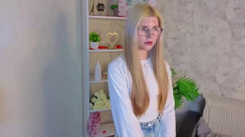eusebiamalekan online show from 05.18.26