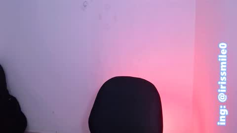 Iris Smile  independent model online show from 02.24.25