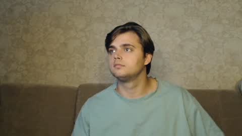 Snapshot of eva_calvin chatting on 12.11.24 Eva Calvin online show from 12.11.24