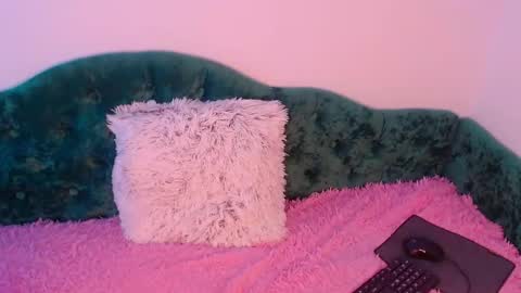 Eva online show from 02.05.26