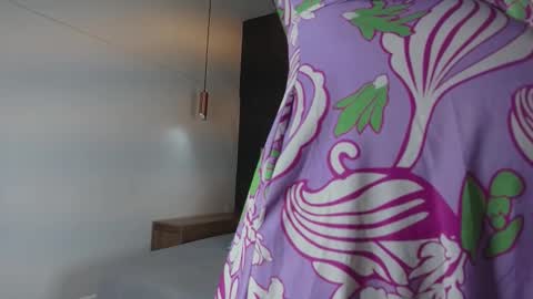 EVA DAEMON  online show from 12.20.25