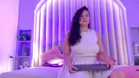 EVA DAEMON  online show from 05.29.26