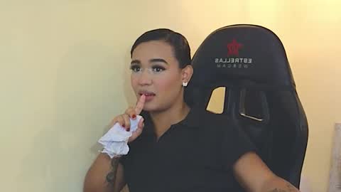 Snapshot of eva_foxs chatting on 11.24.25 Eva Foxs online show from 11.24.25