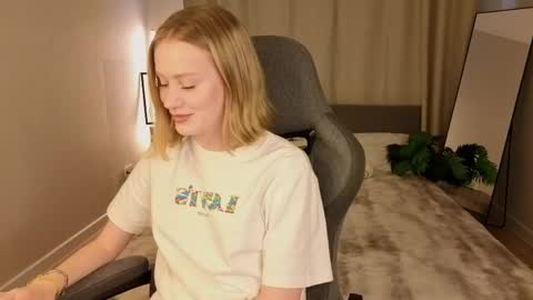 eva hamilton online show from 05.27.26