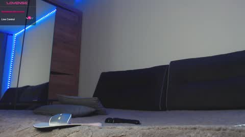 Pantyhose stockings heels. And yesI really have BIG PUSSY LIPS online show from 12.14.25