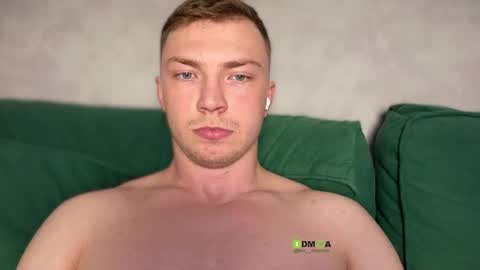 Eva and Iron online show from 04.19.26