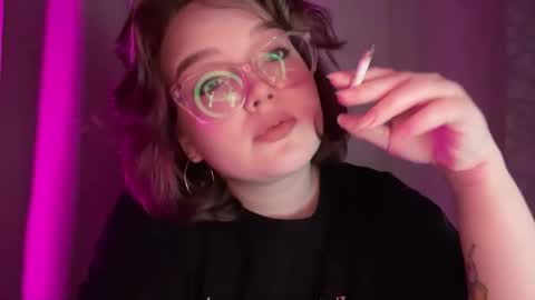 eva_kittenn online show from 11.03.25