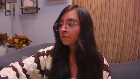 Angelinne online show from 01.19.25