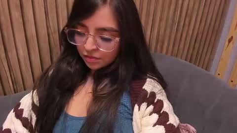 Angelinne online show from 01.29.25