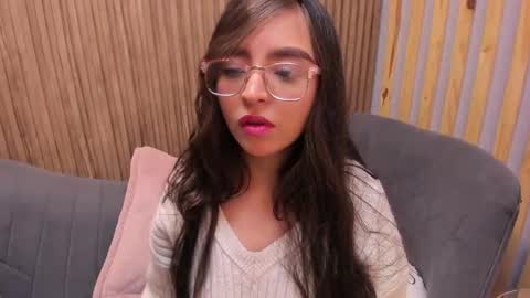 Angelinne online show from 02.07.25