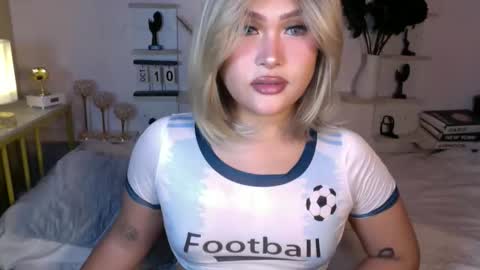 Snapshot of eva_mazikeen69 chatting on 10.10.25 Queen Eva Mazikeen online show from 10.10.25