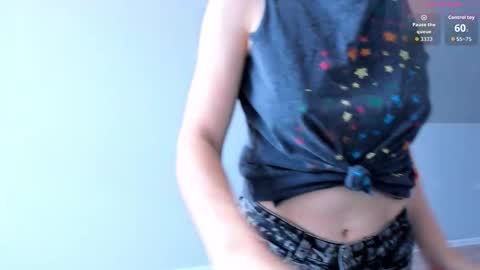 Snapshot of eva_mccoy chatting on 11.07.25 Eva online show from 11.07.25