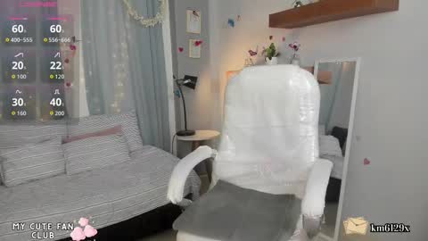 eva_monet online show from 11.20.25