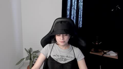 eva_monn online show from 12.29.24