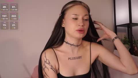 Snapshot of eva_pixie chatting on 09.14.25 Eva online show from 09.14.25