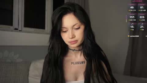 Snapshot of eva_pixie chatting on 10.17.25 Eva online show from 10.17.25