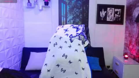 Eva online show from 10.31.25