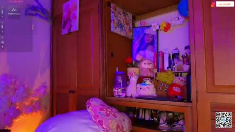 Eva  online show from 05.23.26