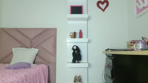 Eva Sin online show from 05.12.26