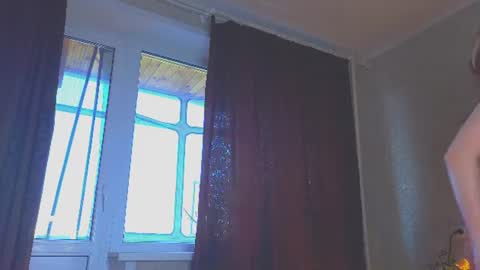 Snapshot of eva_sinn chatting on 06.18.26 Hi there i am Eva and i wish create a nice community with you so join my Ticket Show for more pleasure online show from 06.18.26