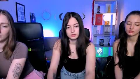 Snapshot of eva_smiith_ chatting on 02.26.26 Eva online show from 02.26.26