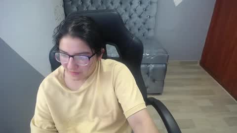 eva_smit_t online show from 02.22.26