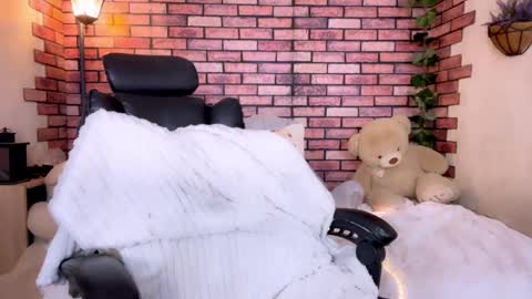 Eva online show from 03.13.26