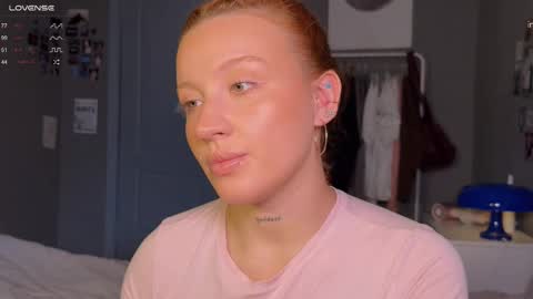 Snapshot of eva_swag chatting on 10.29.25 eva_swag online show from 10.29.25