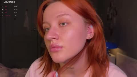 Snapshot of eva_swag chatting on 11.29.25 eva_swag online show from 11.29.25