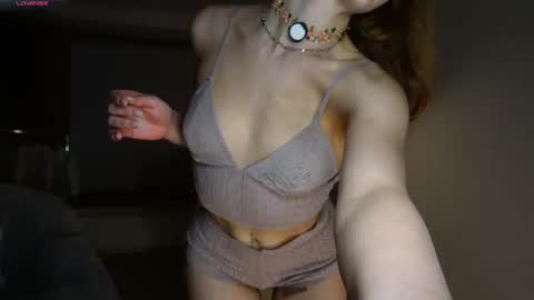 Hello my name is Eva its my first day here online show from 02.26.26