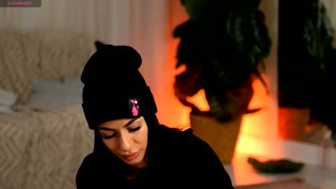 Eva  online show from 01.11.26