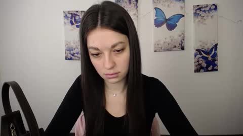 Snapshot of evaeldis chatting on 04.14.26 Eva online show from 04.14.26