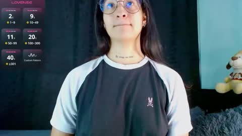 Evah Lee online show from 11.12.25