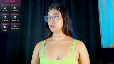 Evah Lee online show from 11.30.25