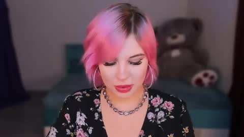 Snapshot of evaharve chatting on 12.11.24 Eva online show from 12.11.24