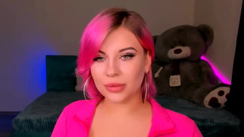 Snapshot of evaharve chatting on 01.25.25 Eva online show from 01.25.25