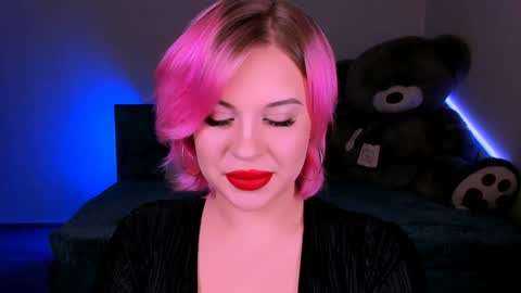 Snapshot of evaharve chatting on 01.28.25 Eva online show from 01.28.25