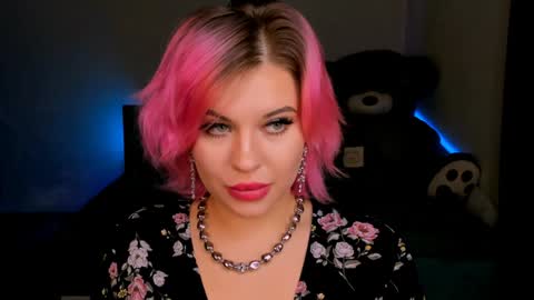 Snapshot of evaharve chatting on 02.01.25 Eva online show from 02.01.25