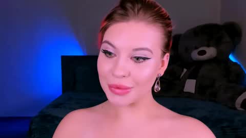 Snapshot of evaharve chatting on 02.12.25 Eva online show from 02.12.25